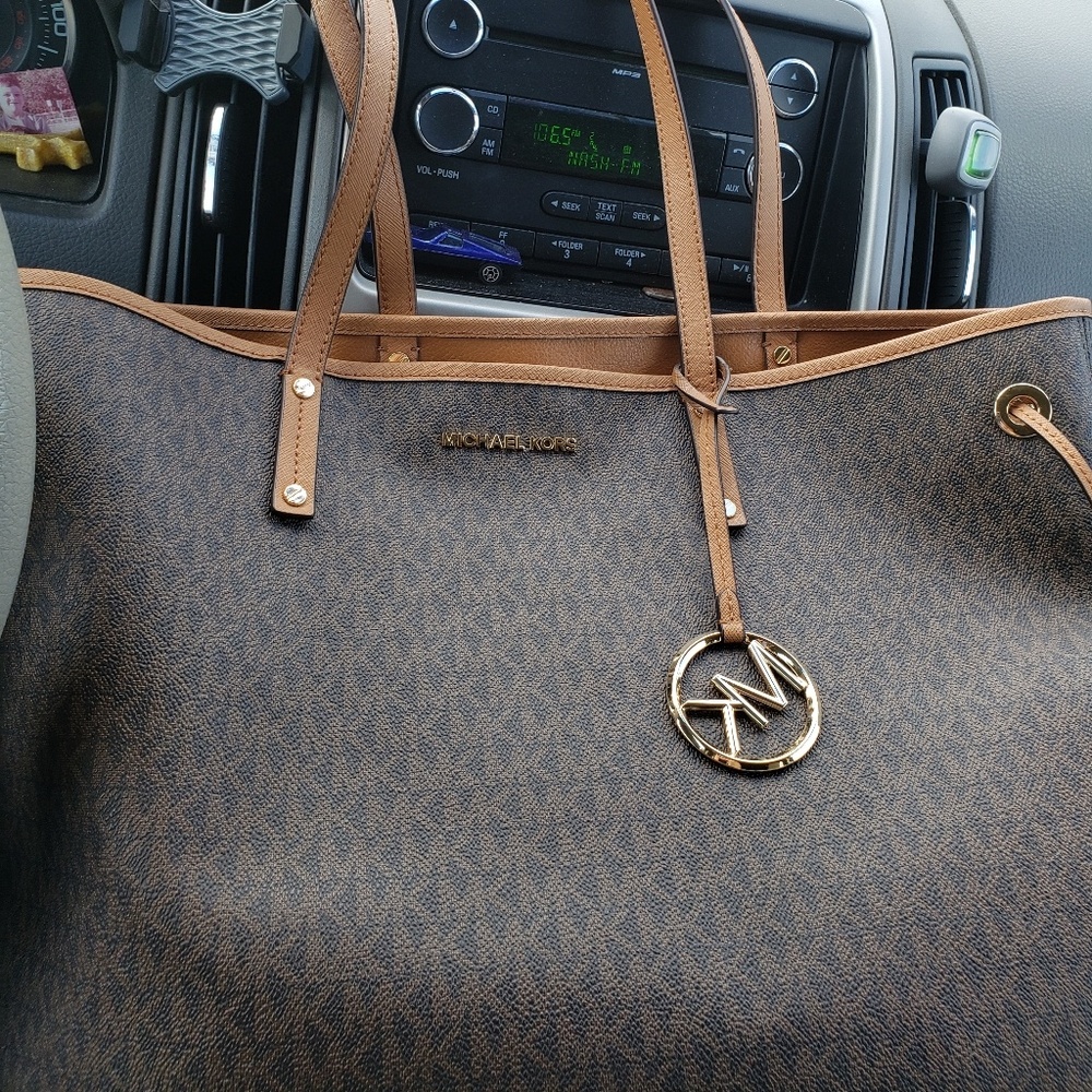 Large Michael Kors bag